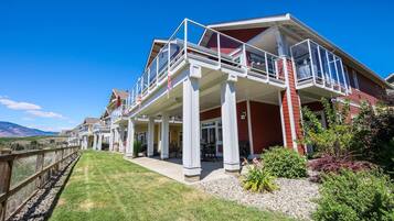 4 bedrooms