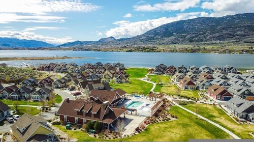 Sage Cottage on Osoyoos Lake 197