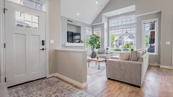 3 bedrooms - Syrah Cottage on Osoyoos Lake 130 (Osoyoos)