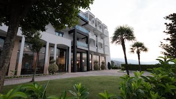 Bagian depan properti