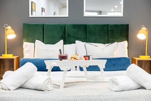 Lucky Find! Apartment Smart Tv Parking Kitchen