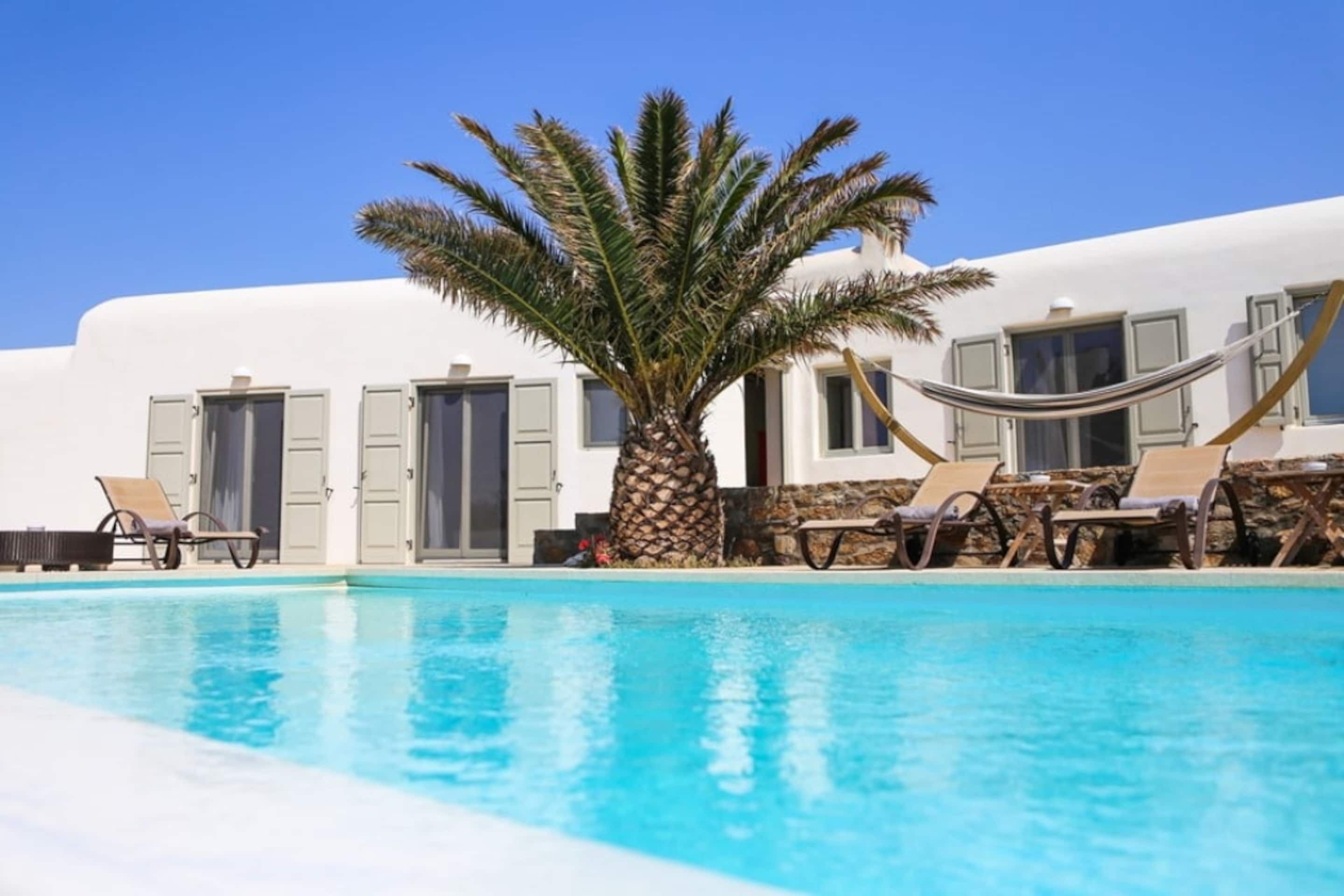 Villa | Pool