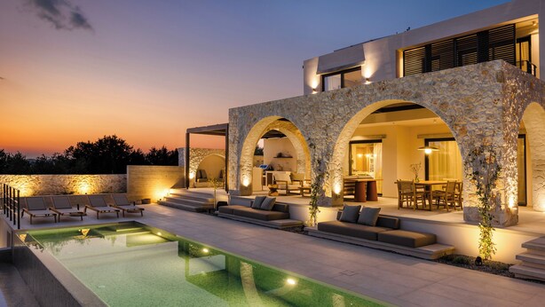 Garden Edge Two-Bedroom Villa with Private Pool and Sea View | 테라스/파티오