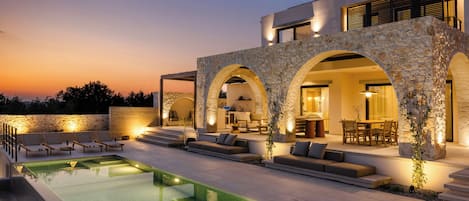 Deluxe Villa, 2 Bedrooms, Private Pool, Sea View | Terrace/patio