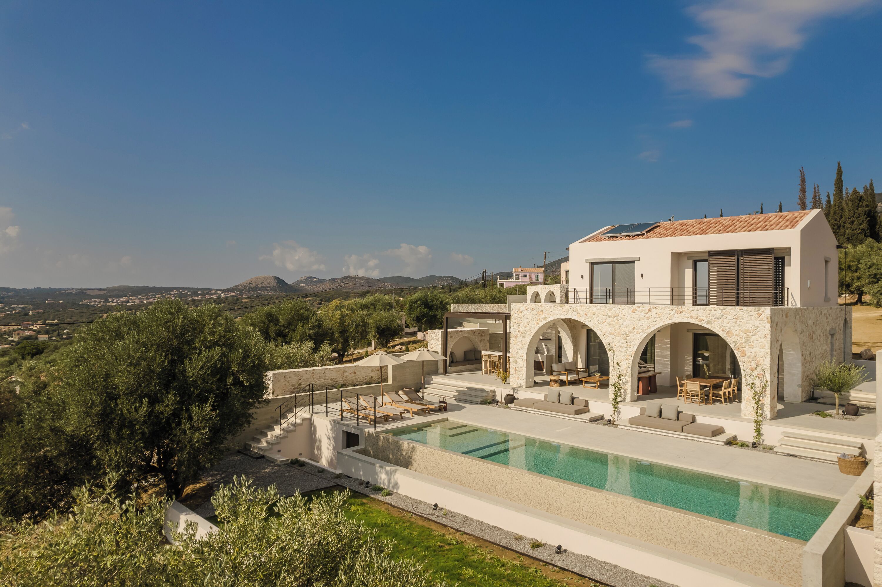 2 Schlafzimmer, hochwertige Bettwaren, Zimmersafe, individuell dekoriert