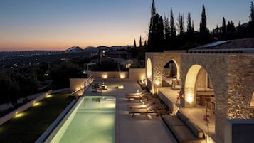 The Signature Two-Bedroom Villa with Private Pool and Sea View | Terrace/patio
