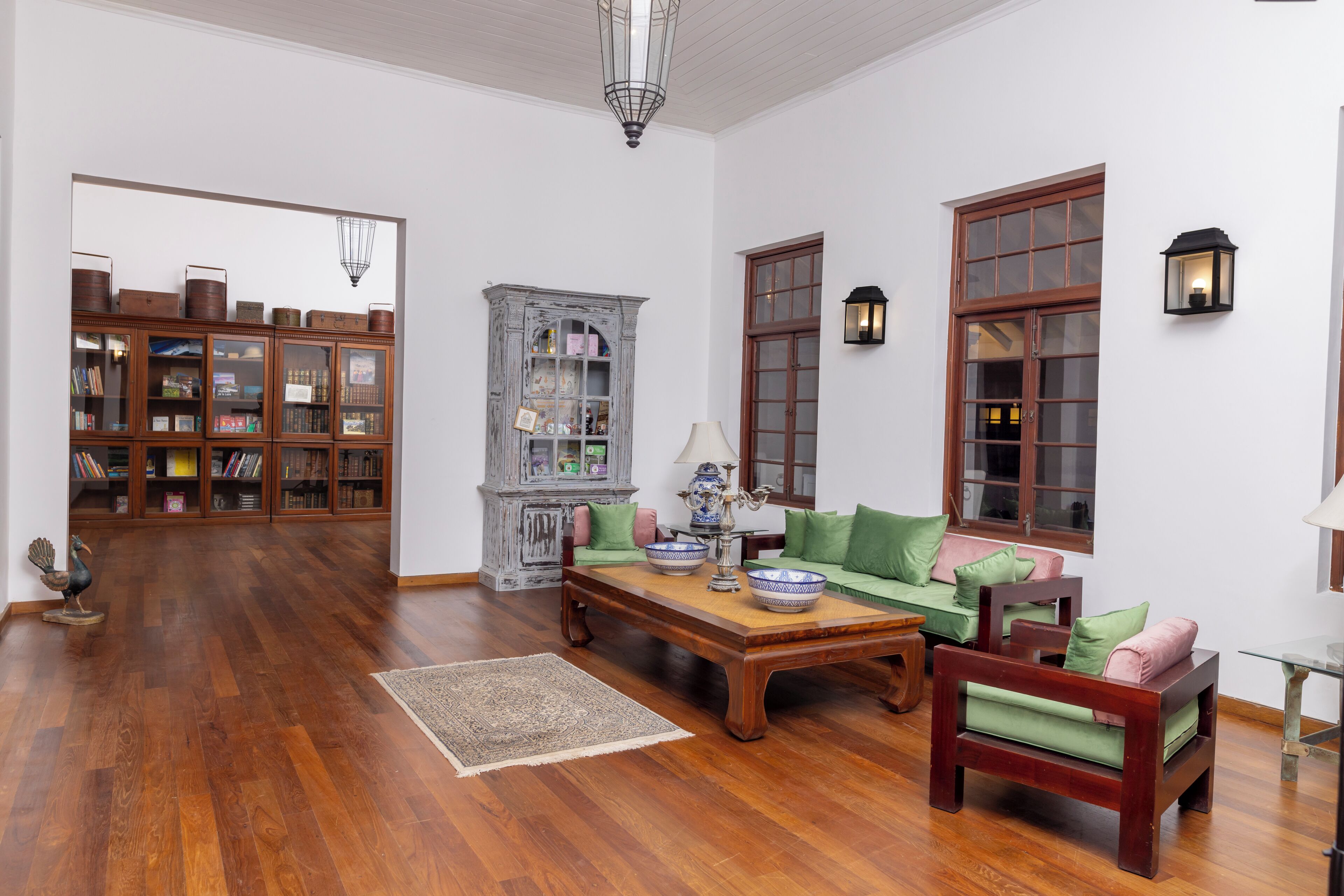 Televisión LED de 40 pulgadas con canales por satélite