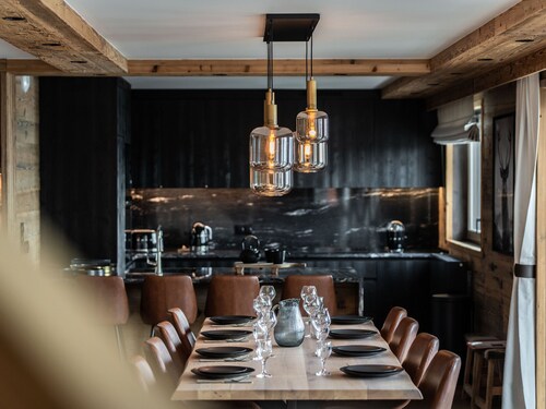 Luxury Apartment 170m², 5 Bedrooms, Ski Nearby, Parking, Wifi