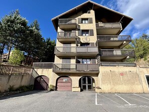 Exterior - Cozy apartment with balcony and parking in Briançon (Briançon)