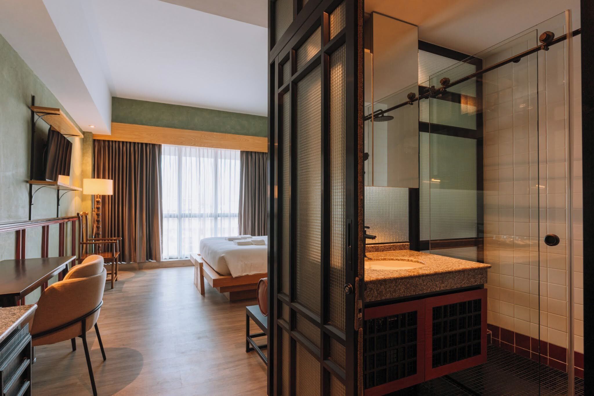 Dobbeltrom – superior | Minibar (inkludert), safe på rommet og individuelt dekorert