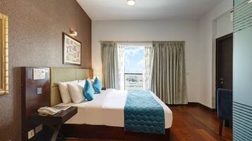 Luxury Suite | Desk, iron/ironing board (on request), free WiFi