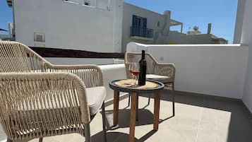 Chambre Deluxe, 1 chambre | Terrasse/Patio