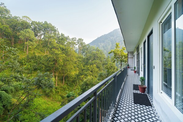 Balcony - Maple Hill Resort (Lansdowne)