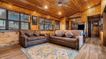 Smart-tv en een open haard