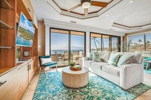 Smart TV, DVD player