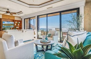 Smart TV, DVD player - Luxurious Oceanfront Corner Unit SURF RESORT, #F-212 (Makena, Maui)