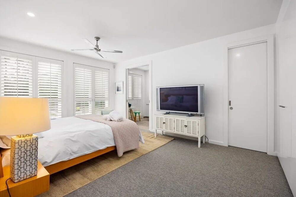 Seabird Oasis: 5 BR, 3 BA House in Portsea, Sleeps 12 - Melbourne | Vrbo