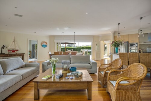 Private Portsea Oasis