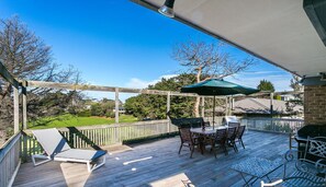 Outdoor dining - Portsea Reserve House (Portsea)
