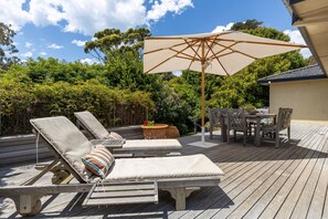 Outdoor dining - Portsea on Point - Private Beach Access (Portsea)