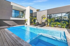 Pool - Solace by the Bay: 5 BR, 3 BA House in Blairgowrie, Sleeps 10 (Blairgowrie)