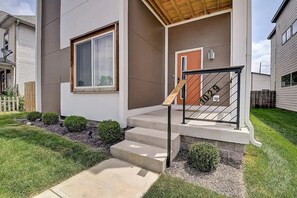 تفاصيل الفندق من الخارج