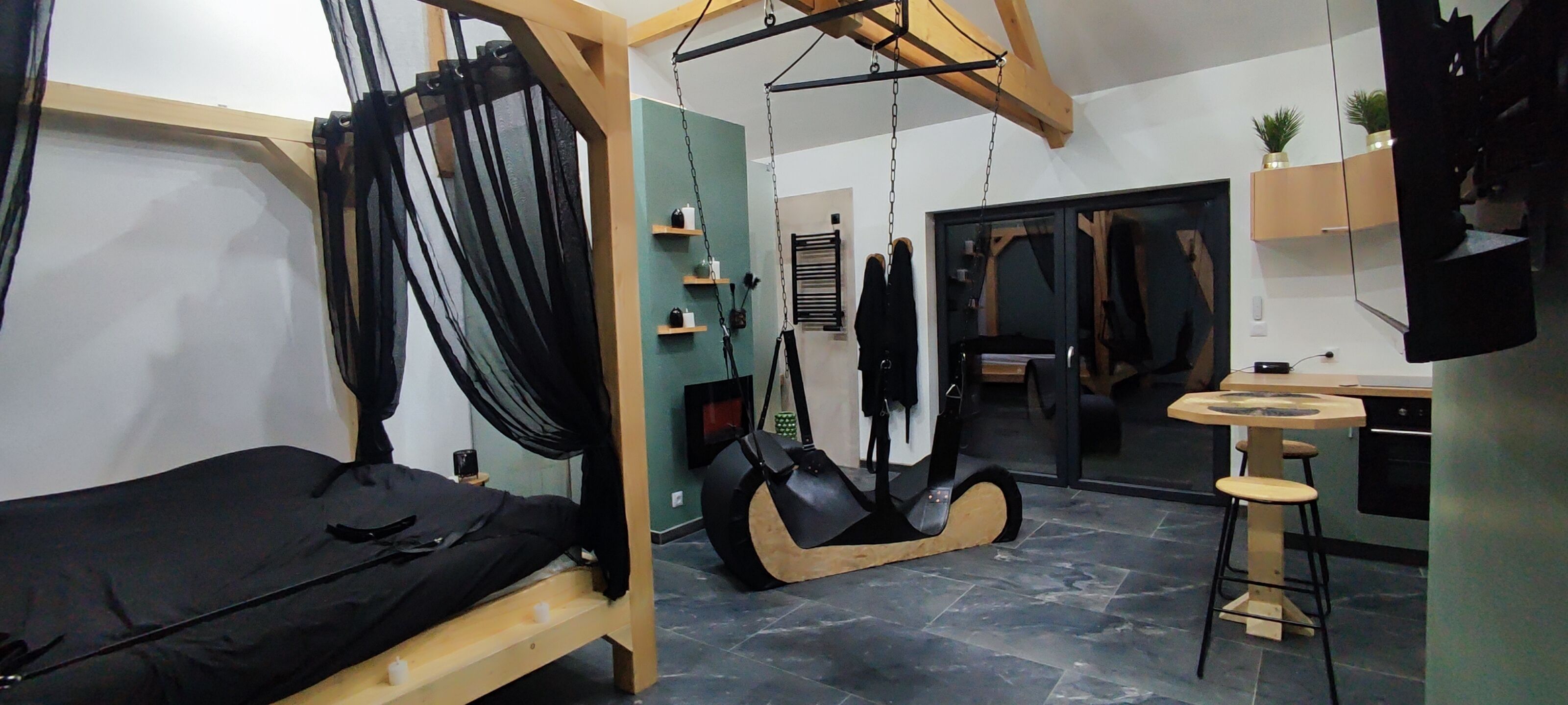 1 camera, Wi-Fi, lenzuola