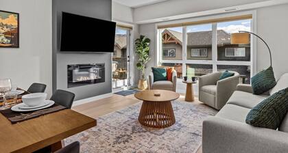 Mountain Views | Heated Pool & Hot Tub | Top Floor