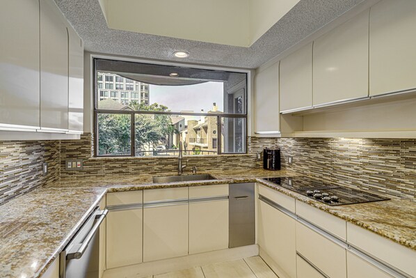 Apartment (3 Bedrooms) | Interior