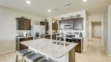 Casa (3 Bedrooms) | Parte interna