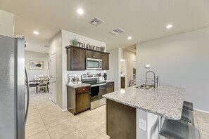 House (3 Bedrooms) | Interior - Florence Home ~ 10 Mi to Historic District! (Houston)