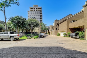 Apartment (3 Bedrooms) | Interior - < 2 Mi to Galleria: Spacious Houston Home! (Houston)
