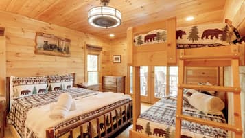 Cottage (2 Bedrooms) | Interior