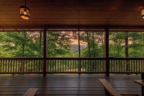Interior - Hot Tub & Fire Pit: Secluded Blue Ridge Cabin! (Blue Ridge)