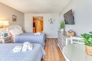 Apartment (0 Bedroom) | Interior