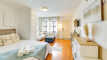 Apartment (0 Bedroom) | Interior