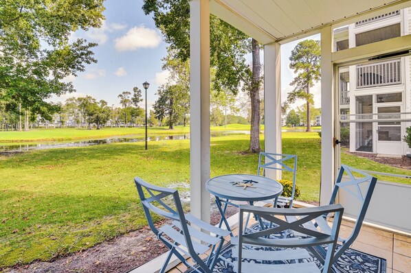 Apartment (2 Bedrooms) | Front of property