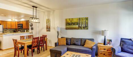 Apartment (1 Bedroom) | Living area