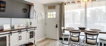 2 Blocks to Beach: Modern Condo in North Wildwood!