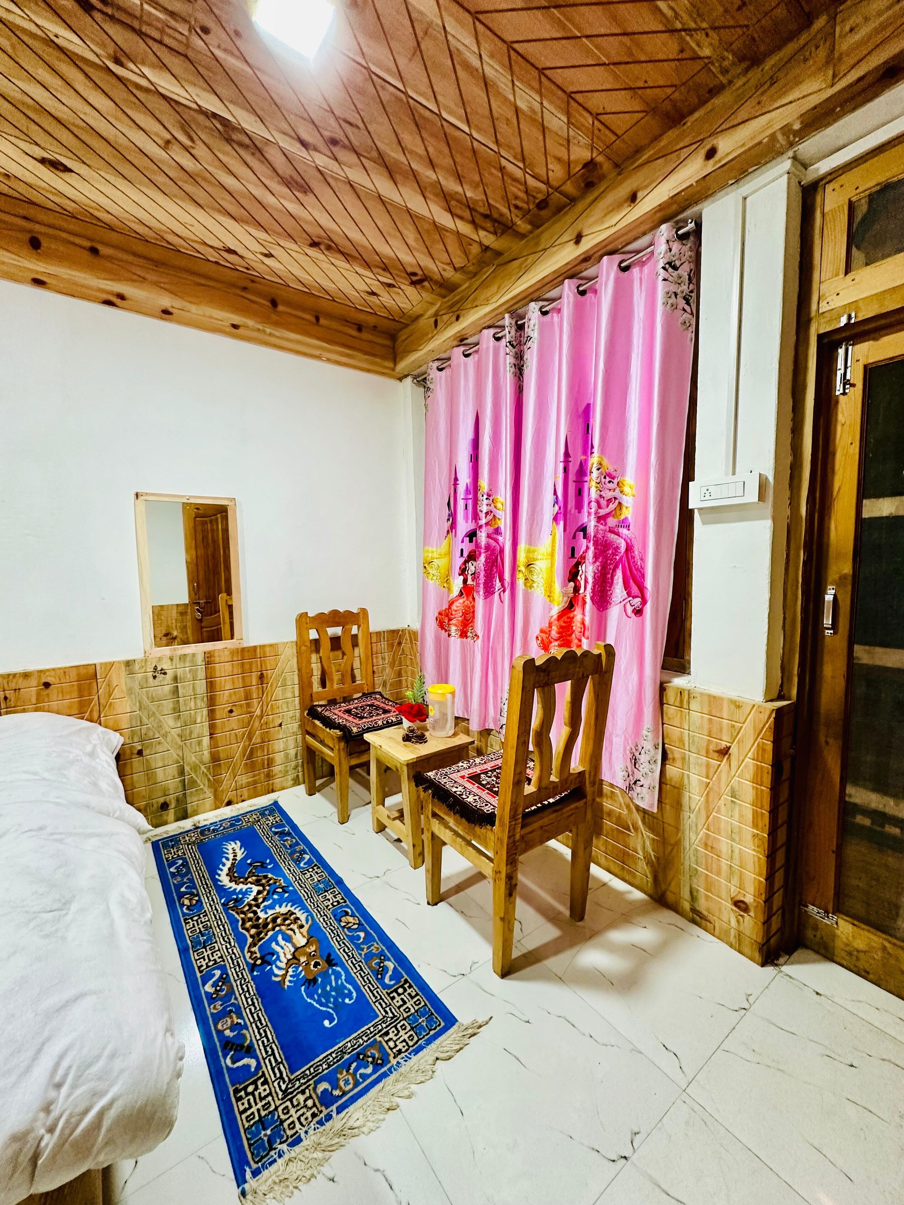 Camera Deluxe, vista montagna | Biancheria da letto di alta qualità, materassi a doppio strato