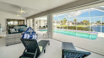 Ferienhaus (3 Bedrooms) | Pool | Außenpool