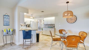 單棟房屋 (3 Bedrooms) | 內部