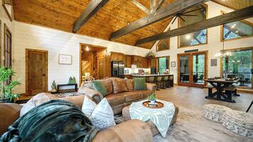 Talo (3 Bedrooms) | SisÀtilat