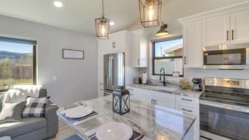 House (1 Bedroom) | Interior