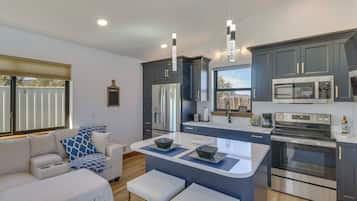House (1 Bedroom) | Interior