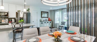 2 Mi to Hollywood Casino: Charles Town Townhome!