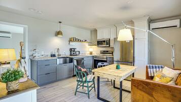 House (1 Bedroom) | Front of property
