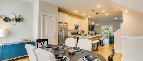 Apartment (3 Bedrooms) | Front of property