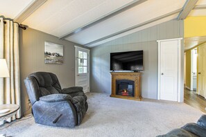 Cottage (2 Bedrooms) | Interior - Lake Views & Fireside Bliss: Cecil Cottage w/ Yard (Cecil)