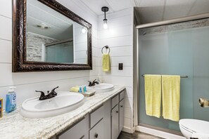 Cottage (2 Bedrooms) | Interior - Lake Views & Fireside Bliss: Cecil Cottage w/ Yard (Cecil)